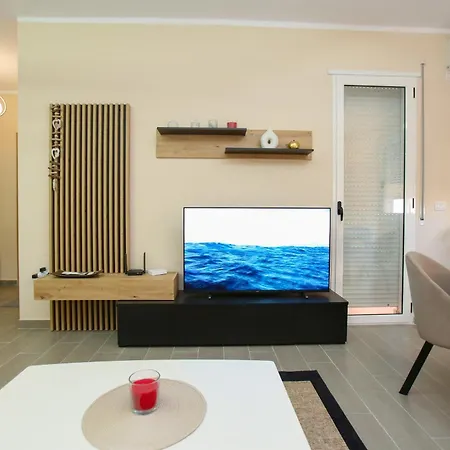 Bella Casa Apartment