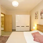 شقة Bella Casa *